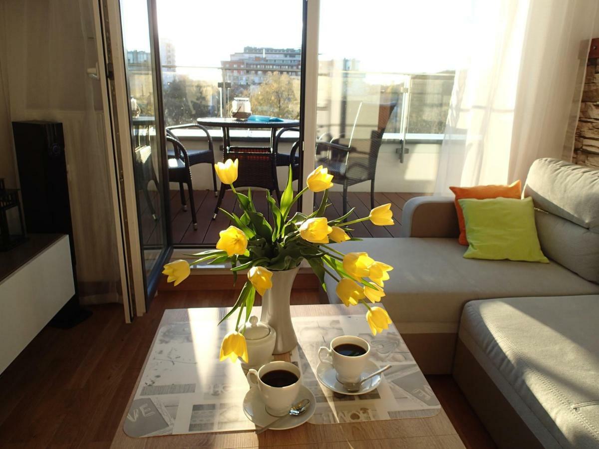 Apartament Dla Ciebie Z Tarasem I Garazem Kołobrzeg Esterno foto