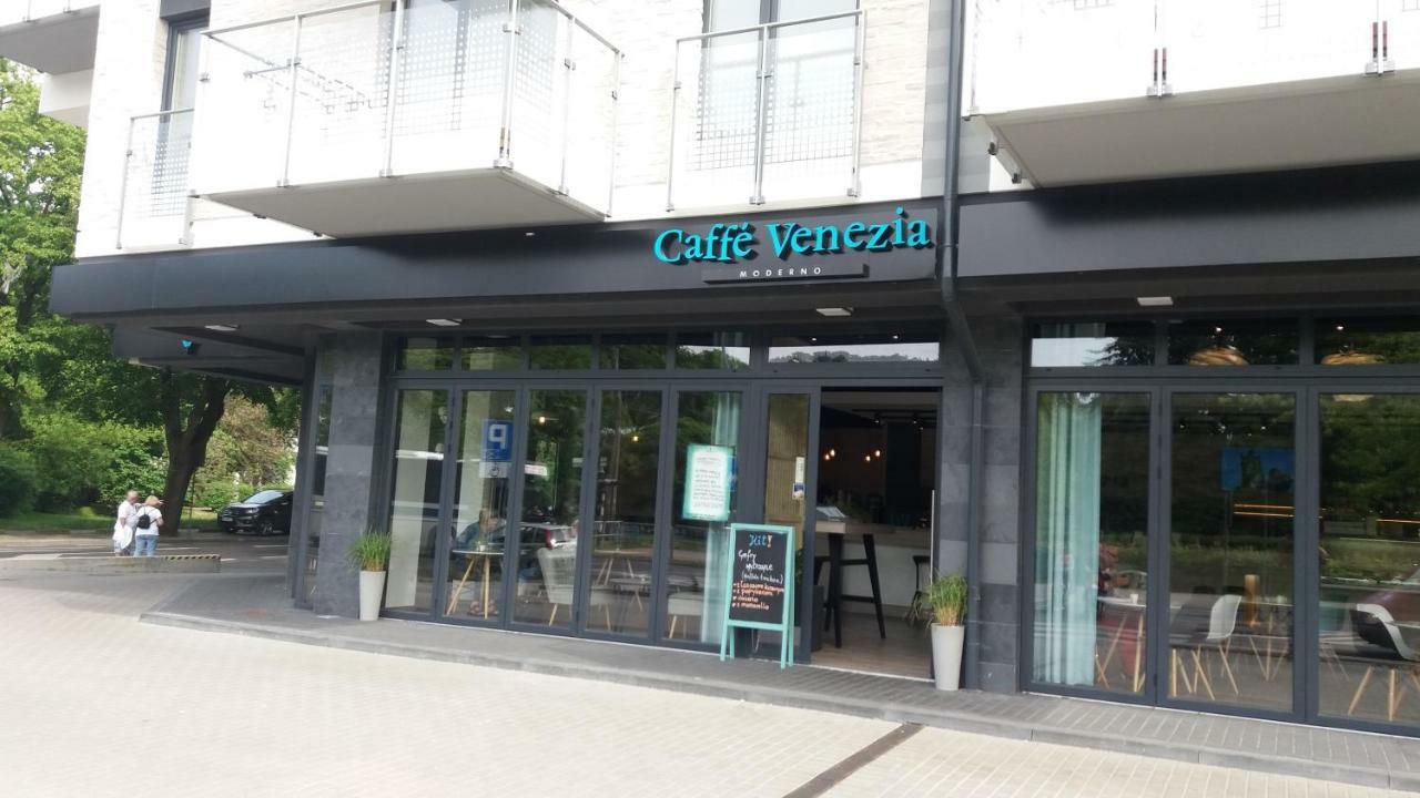 Apartament Dla Ciebie Z Tarasem I Garazem Kołobrzeg Esterno foto